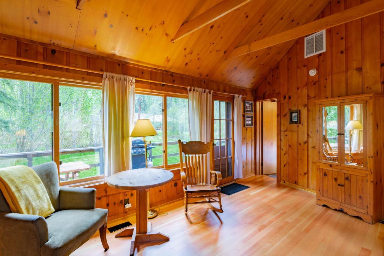 Lake Creek Lodge Camp Sherman Экстерьер фото